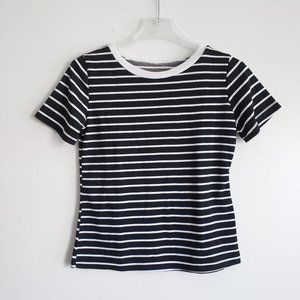 Striped Black & White Ringer Tee Short Sleeve 90s Vibes // Size‎ Small